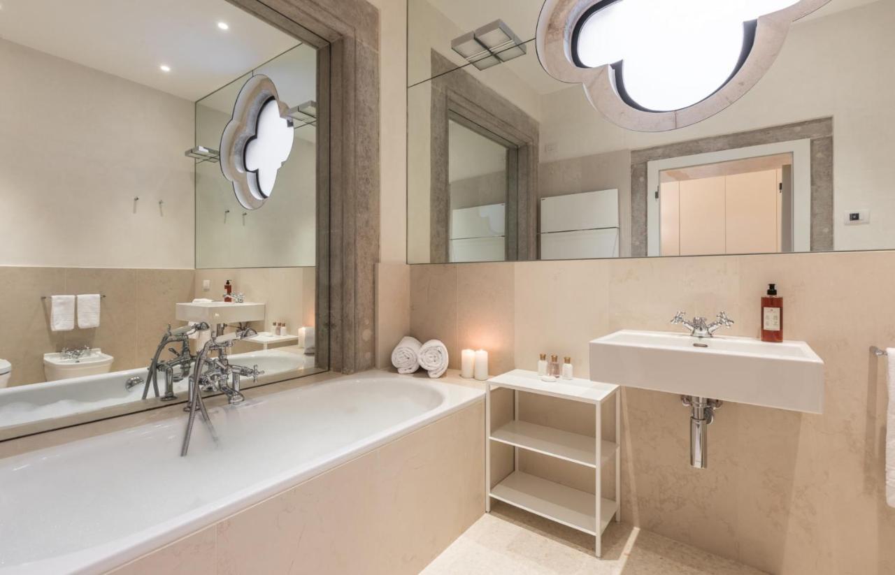 Scaleter - A Fine Luxury In Palazzo With Canal View Apartamento Venecia